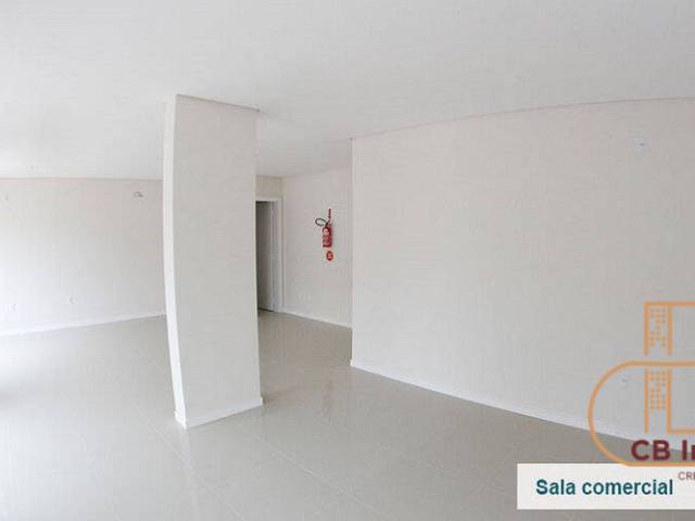 Sala para Venda em Balneário Camboriú - 2