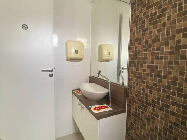 Sala para Locação em Balneário Camboriú - 5