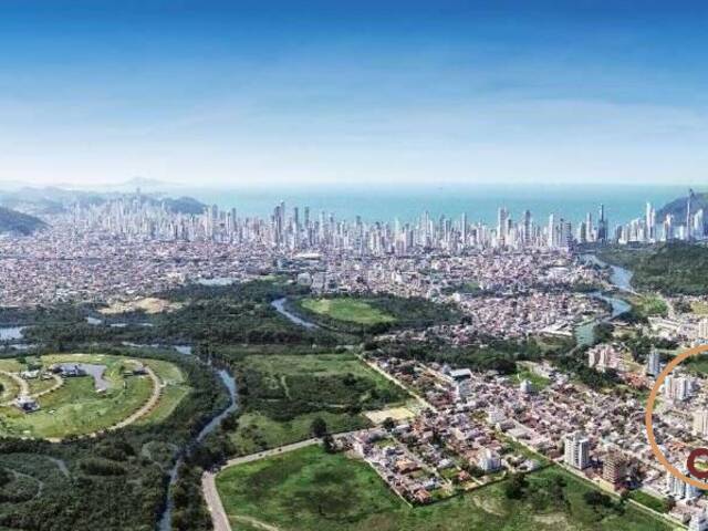 Apartamento para Venda em Camboriú - 2