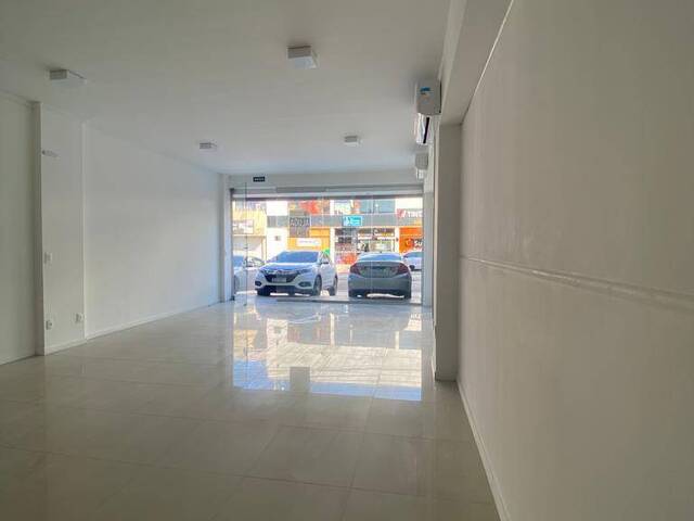 Sala para Locação em Balneário Camboriú - 3