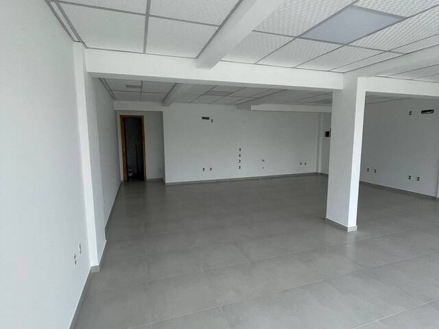 Sala para Locação em Camboriú - 5