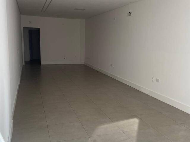 Locação em Centro - Balneário Camboriú