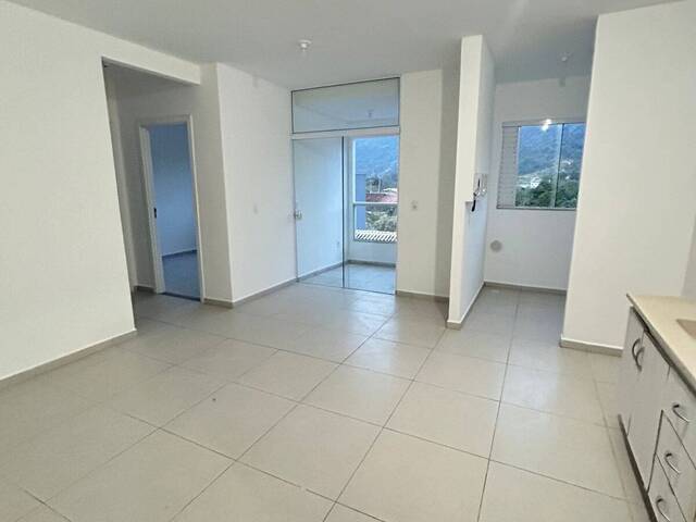 Locação em Rio Pequeno - Camboriú