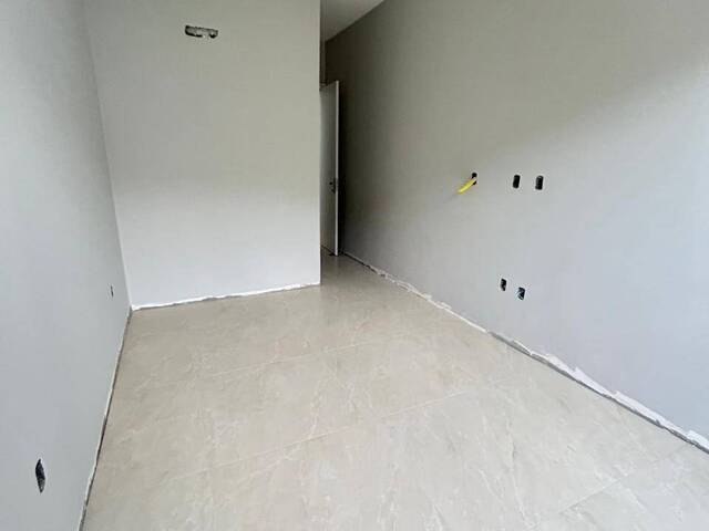 Triplex para Venda em Camboriú - 4