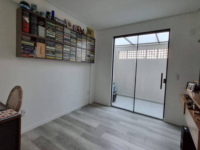 Apartamento para Venda em Camboriú - 5