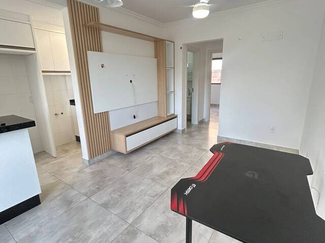 #1698 - Apartamento para Venda em Camboriú - SC - 2