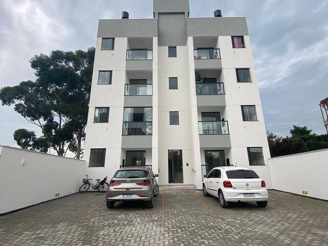 #1698 - Apartamento para Venda em Camboriú - SC