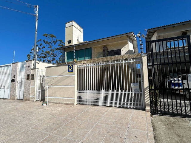 #1700 - Casa para Venda em Camboriú - SC - 1