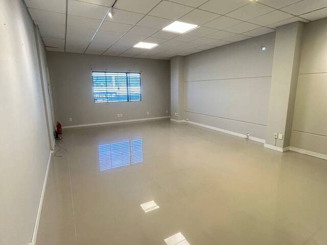 #1704 - Sala para Locação em Balneário Camboriú - SC - 2