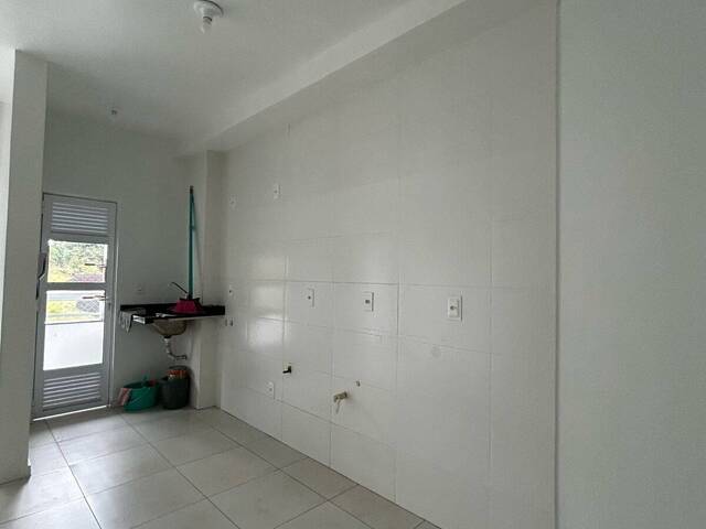 Apartamento para Locação em Camboriú - 4