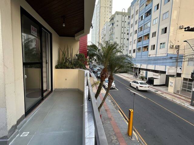 #1737 - Apartamento para Venda em Balneário Camboriú - SC