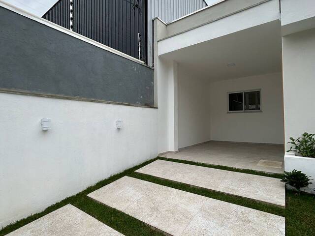 #1740 - Casa para Venda em Camboriú - SC - 3