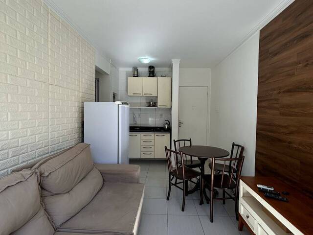 #1745 - Apartamento para Locação em Balneário Camboriú - SC