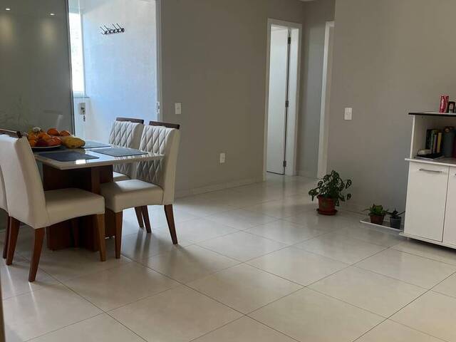 #1761 - Apartamento para Venda em Camboriú - SC