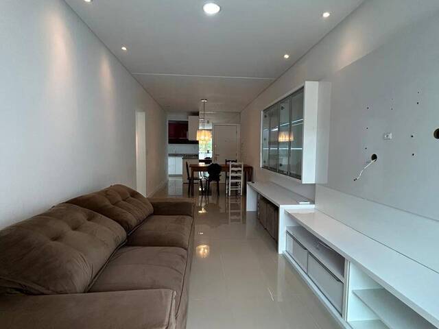Apartamento para Locação em Camboriú - 2