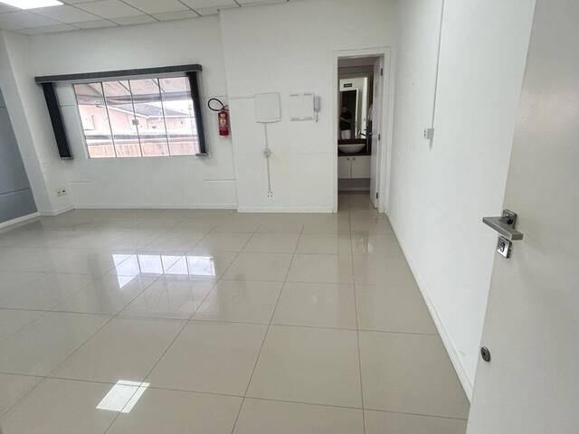 #1782 - Sala para Locação em Balneário Camboriú - SC - 2
