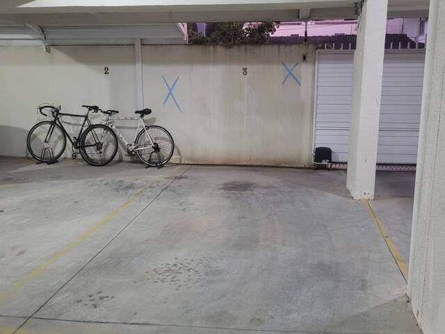 #1785 - Apartamento para Venda em Camboriú - SC