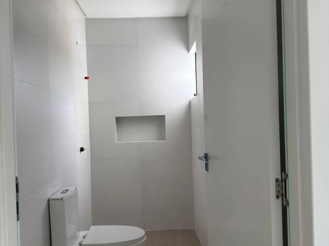 Sobrado para Venda em Camboriú - 5