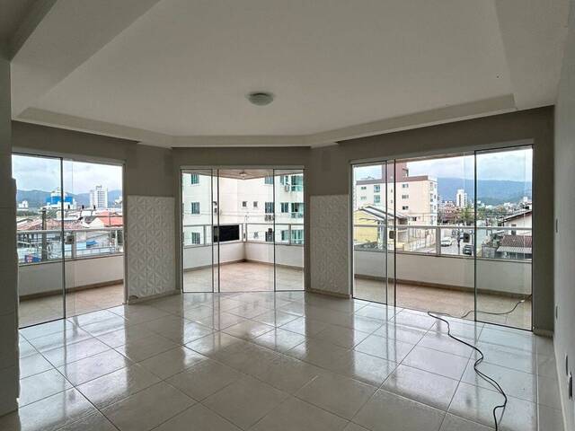 #1776 - Apartamento para Locação em Camboriú - SC - 1
