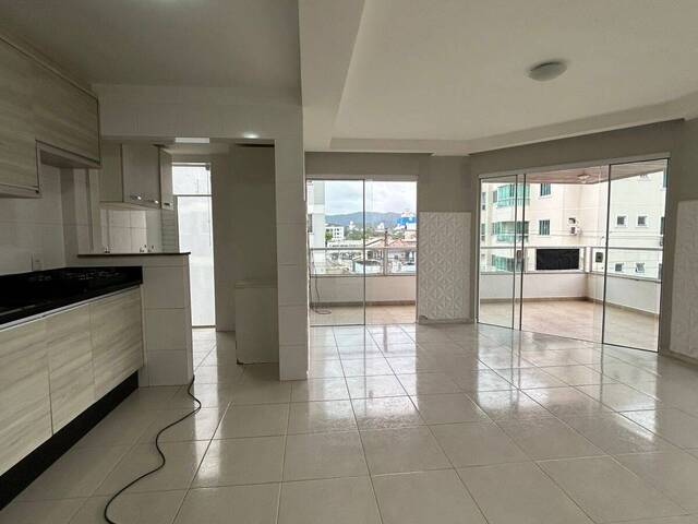 #1776 - Apartamento para Locação em Camboriú - SC - 3