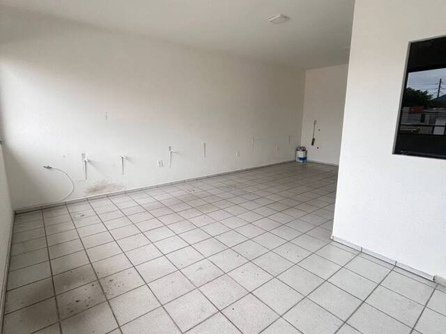 Sala para Locação em Balneário Camboriú - 4