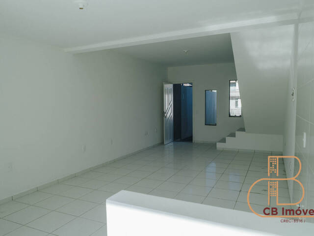 Sobrado para Venda em Camboriú - 4