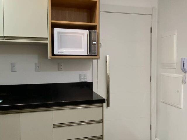 Apartamento para Venda em Camboriú - 5