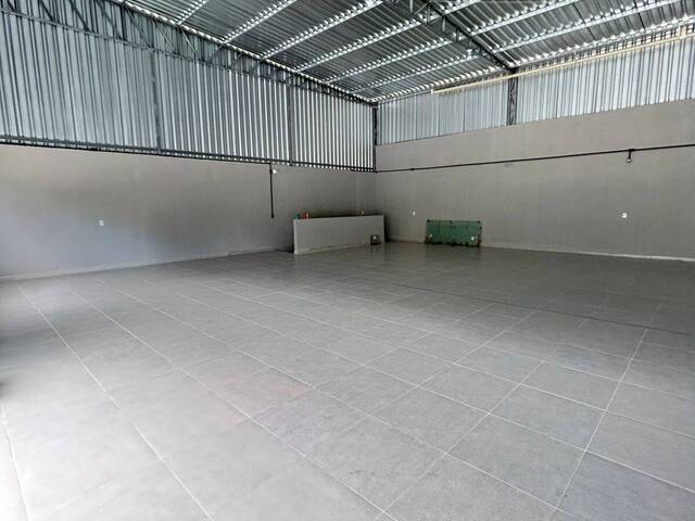 Galpão para Locação em Camboriú - 4