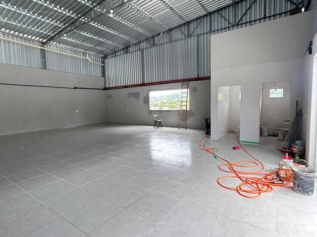 Galpão para Locação em Camboriú - 2