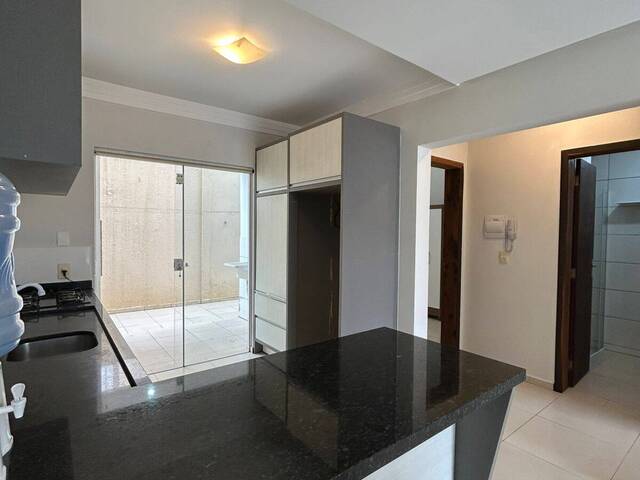 #1853 - Apartamento para Venda em Camboriú - SC - 2