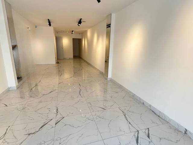 #1866 - Sala para Locação em Balneário Camboriú - SC - 2