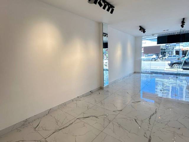 Sala para Locação em Balneário Camboriú - 4