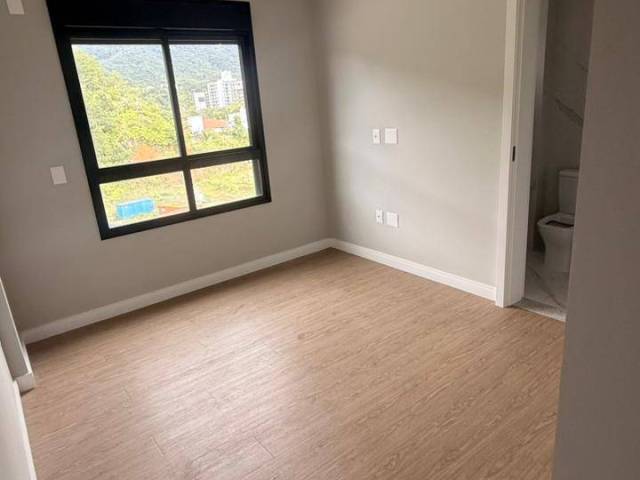 Apartamento para Venda em Balneário Camboriú - 4