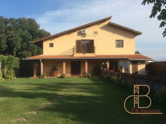 #1898 - Casa para Locação em Camboriú - SC - 1