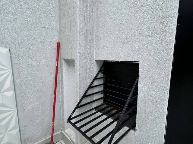 Sobrado para Venda em Camboriú - 5