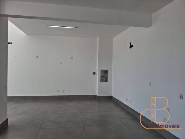 Sala para Locação em Balneário Camboriú - 4