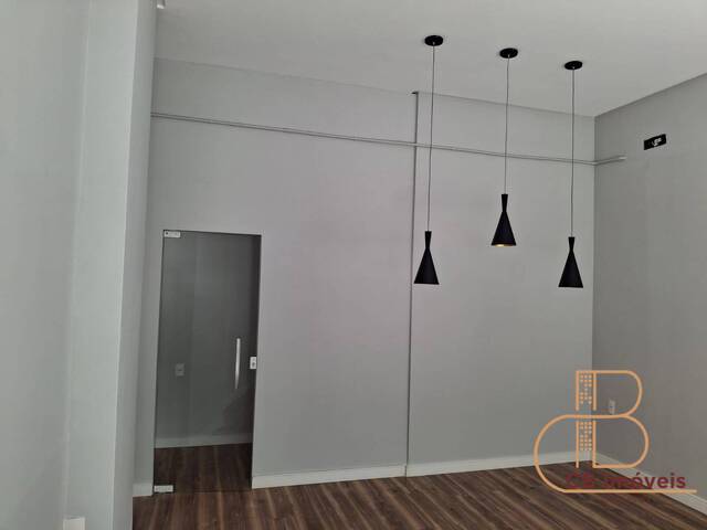 Sala para Locação em Balneário Camboriú - 4