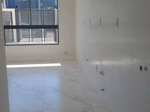 Apartamento para Venda em Camboriú - 5