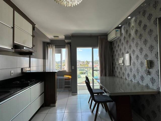 Apartamento para Venda em Camboriú - 4