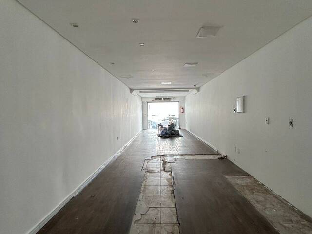 Sala para Locação em Balneário Camboriú - 2