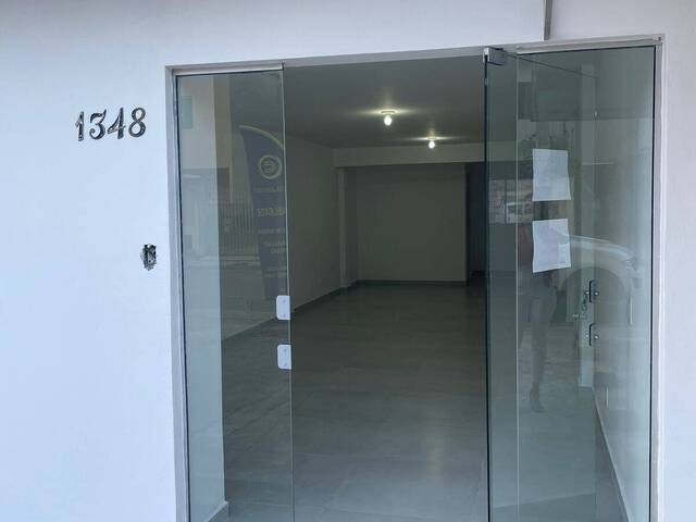 Sala para Locação em Balneário Camboriú - 2