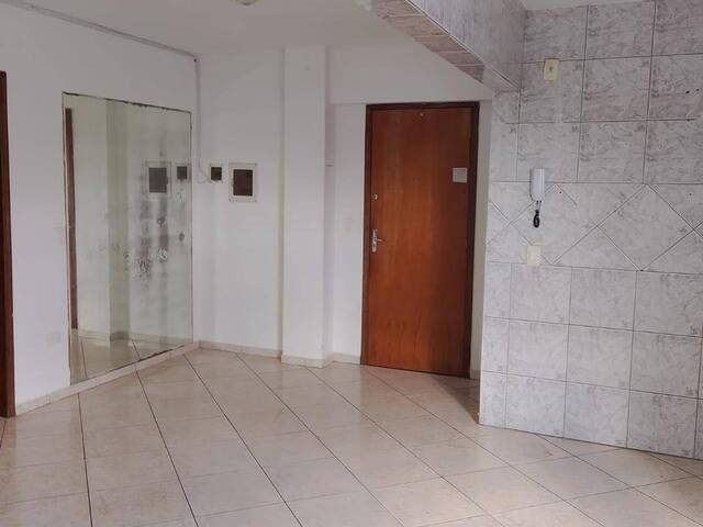 #1947 - Apartamento para Locação em Balneário Camboriú - SC