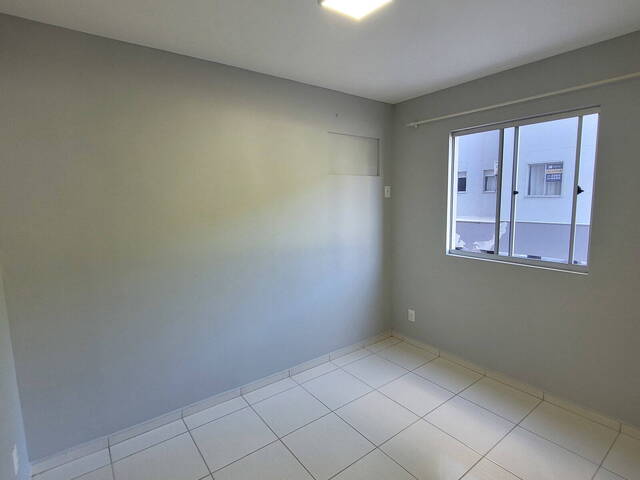 Apartamento para Venda em Camboriú - 4