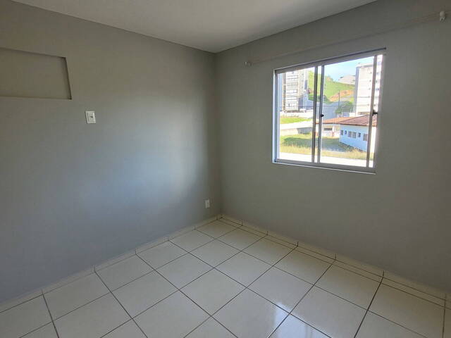 Apartamento para Venda em Camboriú - 5