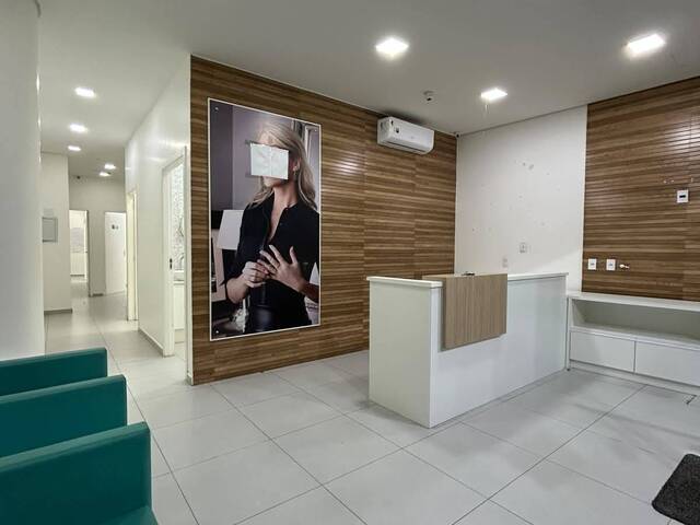 Sala para Locação em Balneário Camboriú - 2