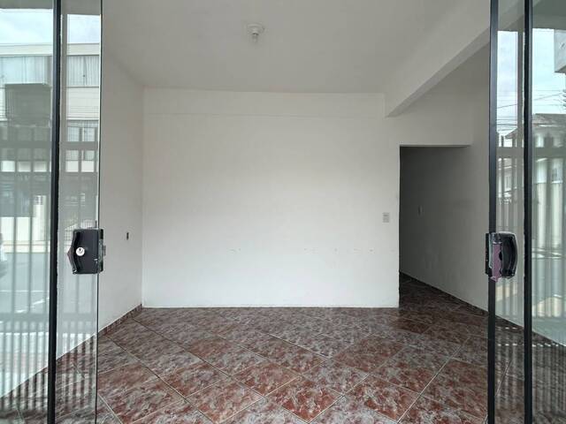 Sala para Locação em Balneário Camboriú - 2