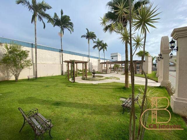 Apartamento para Venda em Camboriú - 4