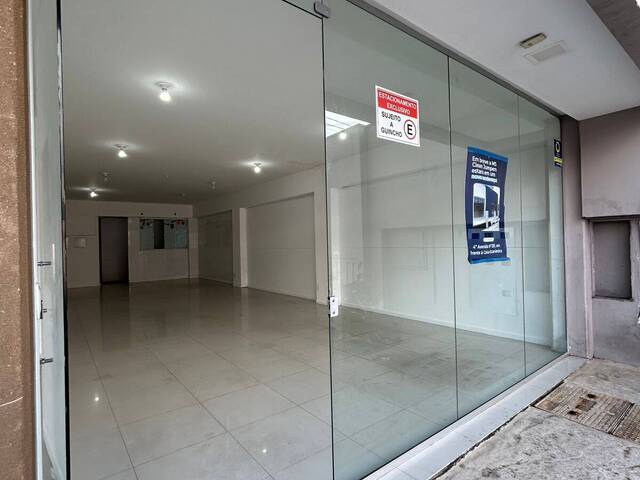 Sala para Locação em Balneário Camboriú - 3