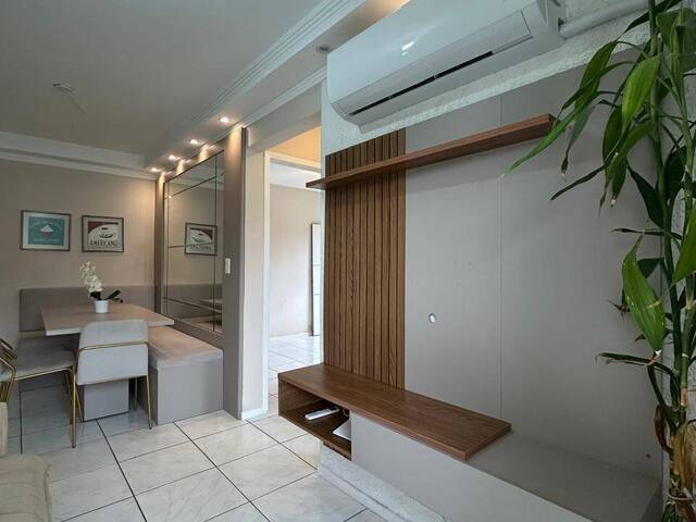 Apartamento para Venda em Camboriú - 3