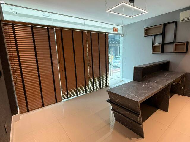 Sala para Locação em Balneário Camboriú - 4